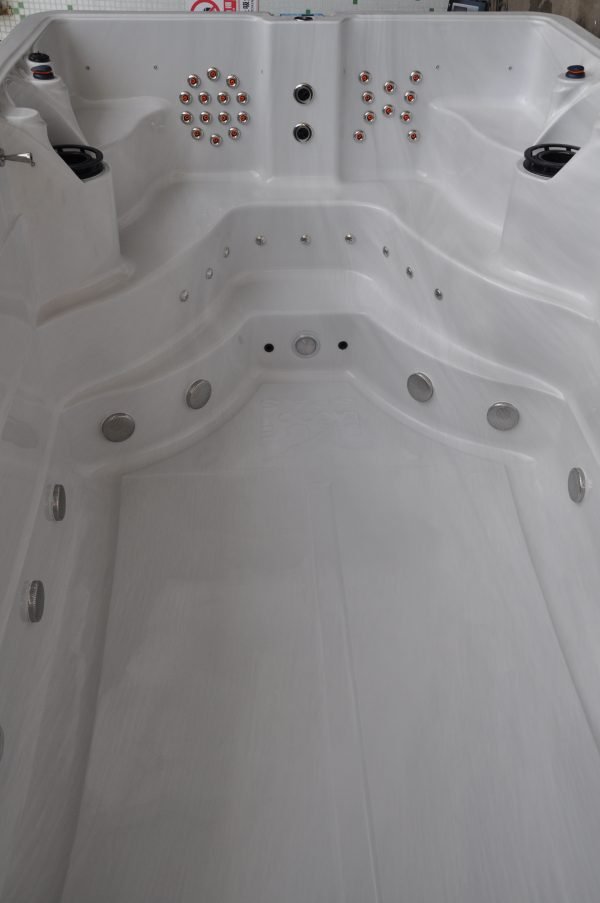 APOLLO PRO SPA DE NAGE à Turbine par planéte-spa