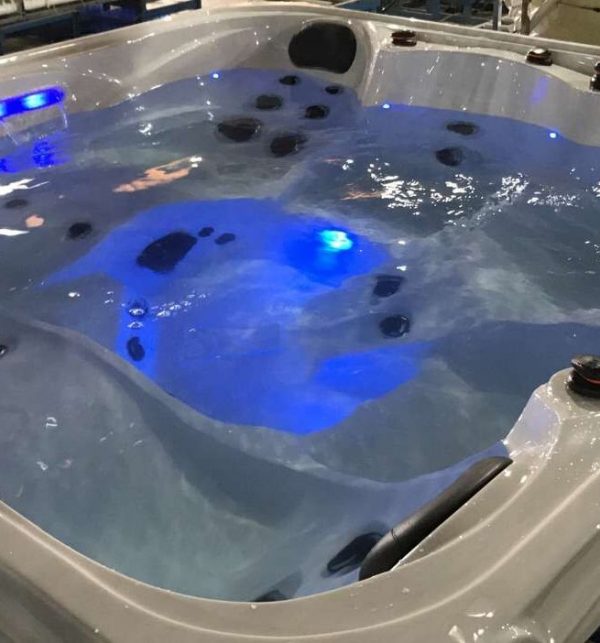 Spa SWETTY LUXE TURBOFLOW BLUE LAGOON SPAS