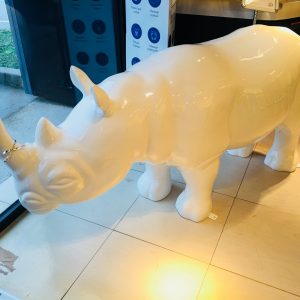 Statue Rhinocéros