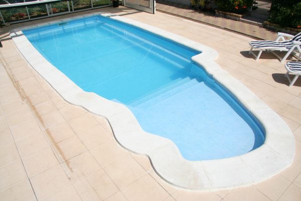 Piscine Coque Polyester Gamme BEACH