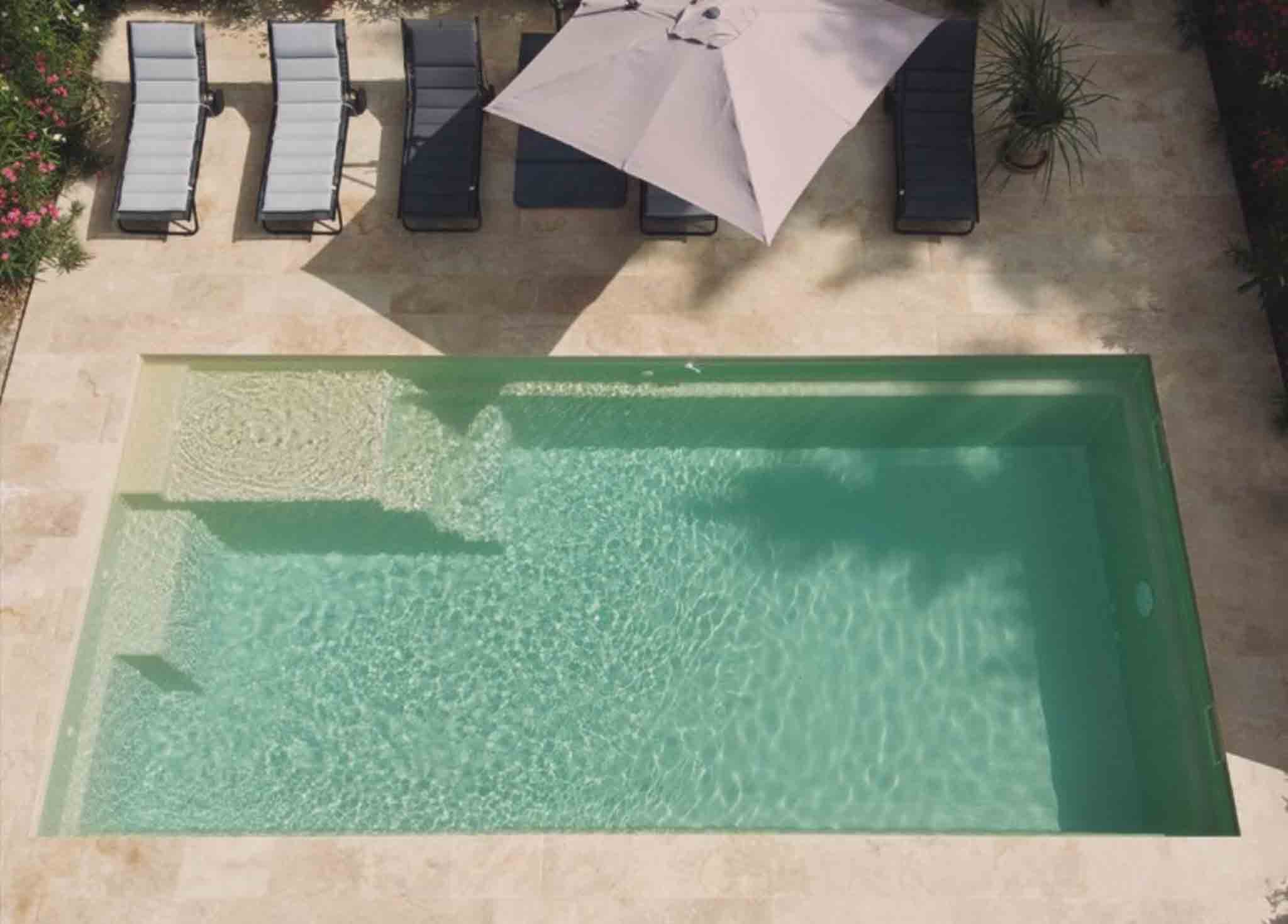 Piscine Céramique de Luxe